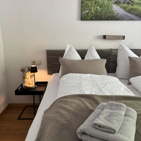 Lechtaler Alpenblick Landeck - Privatzimmer & Ferienwohnung מראה חיצוני תמונה