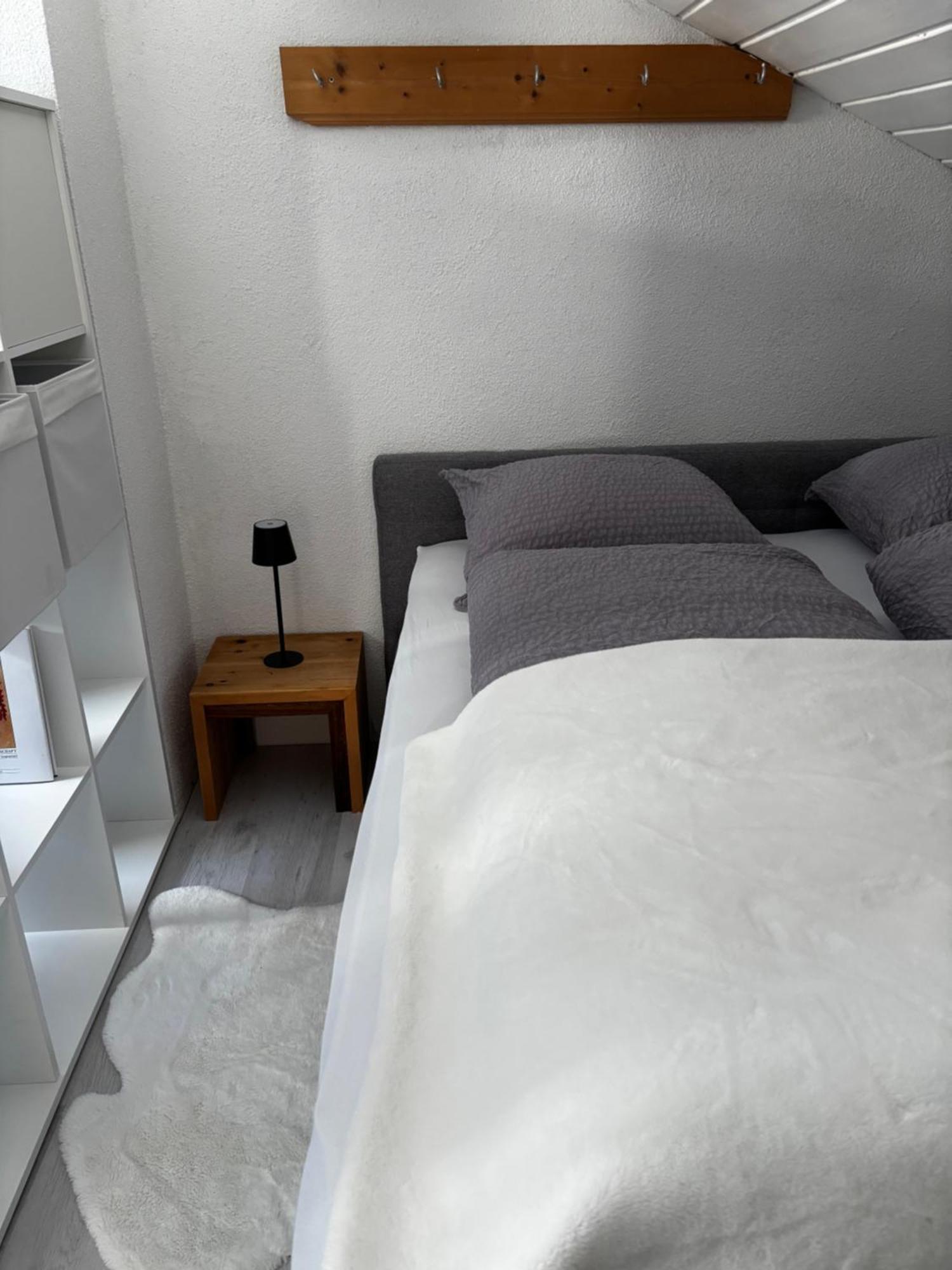 Lechtaler Alpenblick Landeck - Privatzimmer & Ferienwohnung מראה חיצוני תמונה