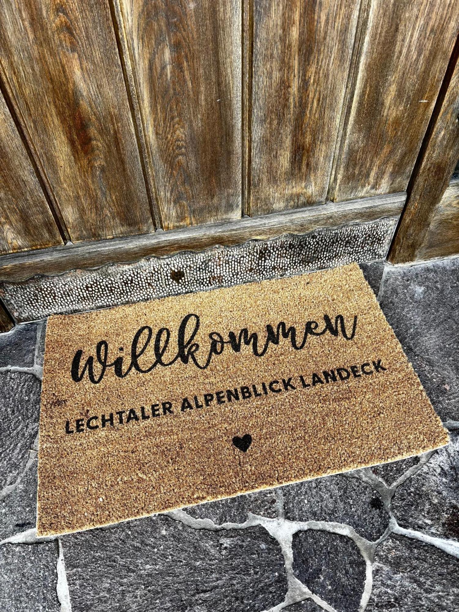 Lechtaler Alpenblick Landeck - Privatzimmer & Ferienwohnung מראה חיצוני תמונה