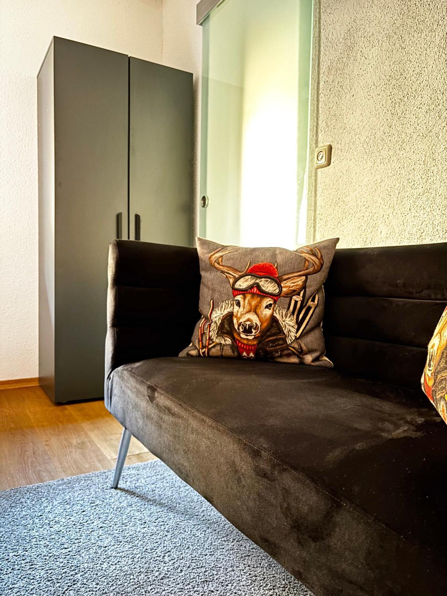 Lechtaler Alpenblick Landeck - Privatzimmer & Ferienwohnung מראה חיצוני תמונה