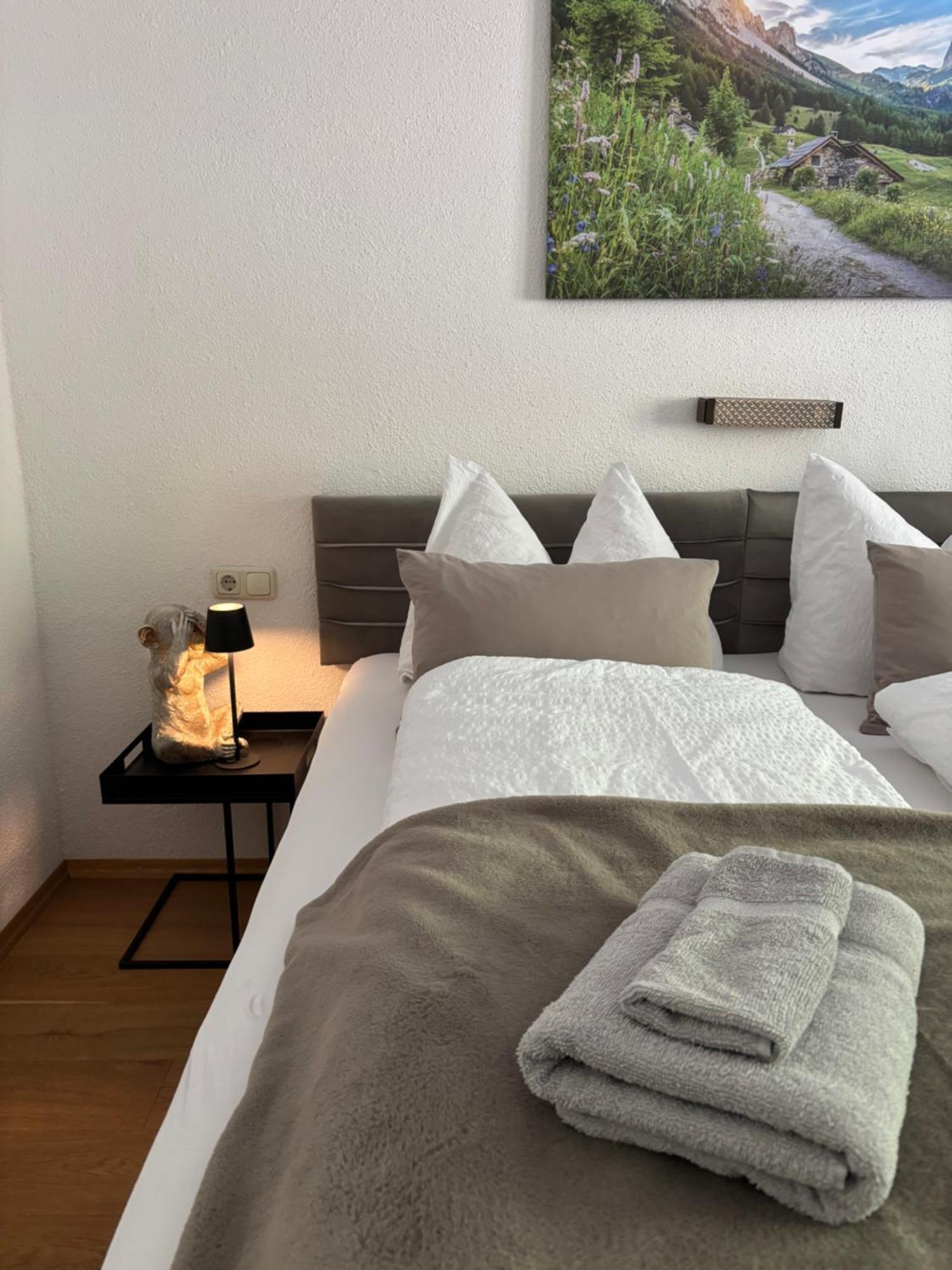 Lechtaler Alpenblick Landeck - Privatzimmer & Ferienwohnung מראה חיצוני תמונה